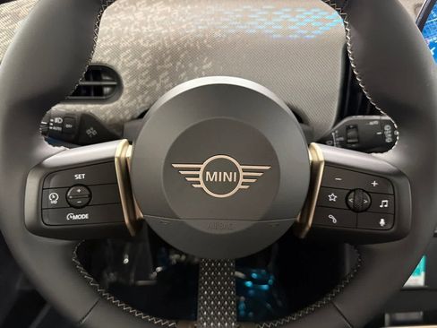 New 2026 MINI Cooper 2-Door Hardtop FWD image 24
