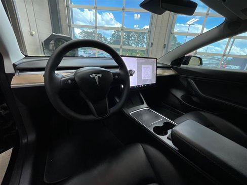 Used 2021 Tesla Model 3 Long Range AWD/4WD image 12