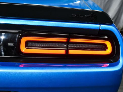 Used 2023 Dodge Challenger SRT Hellcat w/ Driver Convenience Group RWD image 76