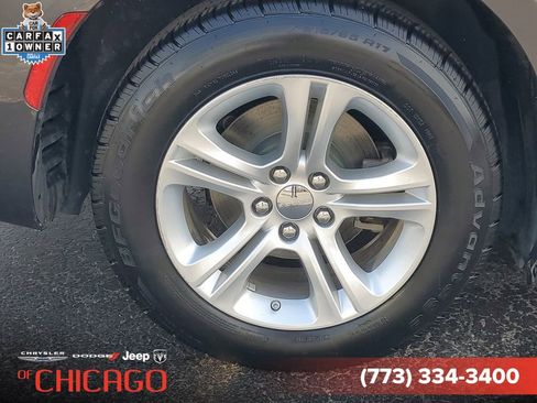 Certified 2023 Dodge Charger SXT RWD image 5