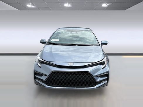 Used 2026 Toyota Corolla SE w/ SE Package FWD image 6