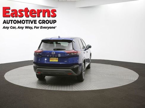 Used 2023 Nissan Rogue SV image 37