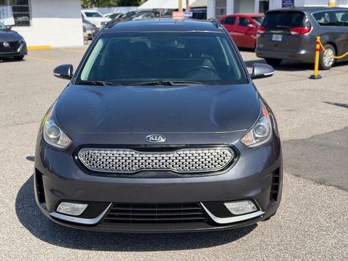Used 2018 Kia Niro EX w/ EX Touring Graphite Edition FWD image 6