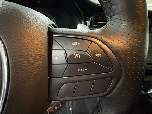 Used 2023 Dodge Durango R/T w/ Trailer Tow Group IV AWD/4WD image 14