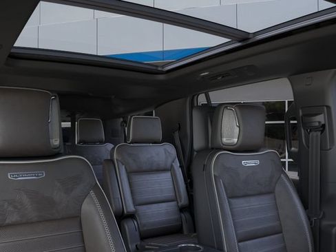 New 2026 GMC Yukon Denali Ultimate w/ LPO, Illumination Package AWD/4WD image 24