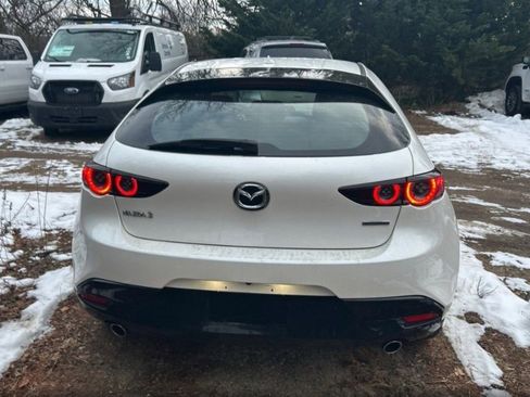 Used 2021 MAZDA MAZDA3 s image 8