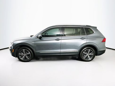 Used 2018 Volkswagen Tiguan SEL w/ 3rd Row Seat Package image 4
