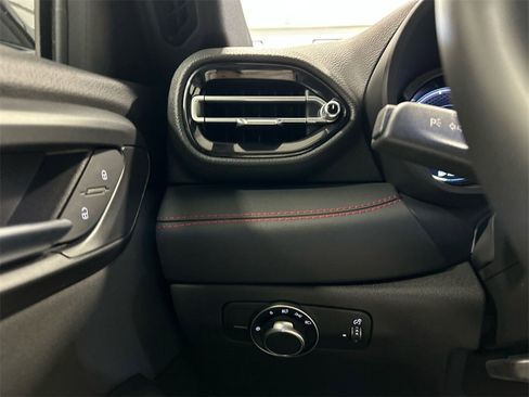 Used 2024 Dodge Hornet GT w/ Tech Pack w/o Parking image 18