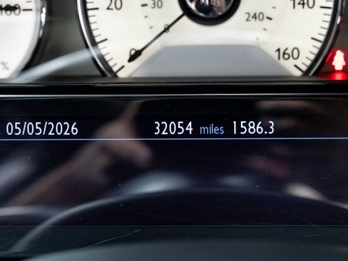 Used 2012 Rolls-Royce Ghost RWD image 13