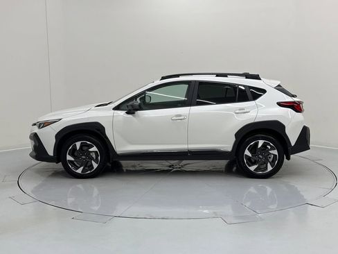 Used 2025 Subaru Crosstrek 2.5i Limited image 3