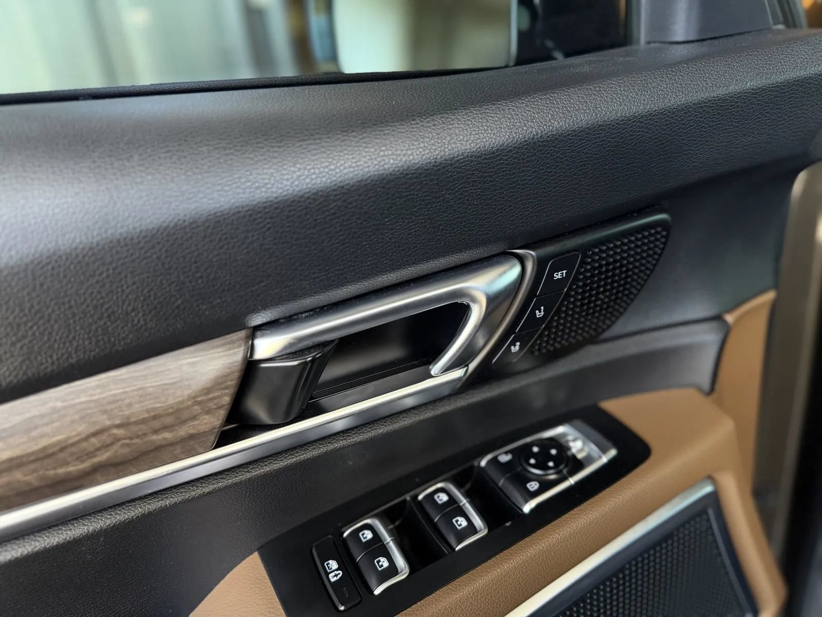 Used 2022 Kia Telluride SX w/ SX Prestige Package AWD/4WD image 28