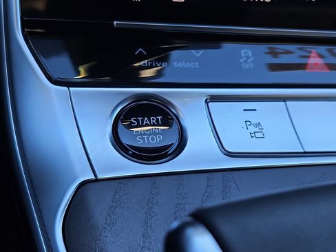 Used 2024 Audi A7 3.0T Premium Plus image 28