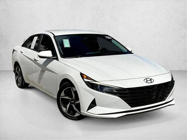 Used 2023 Hyundai Elantra SEL w/ Convenience Package FWD image 11