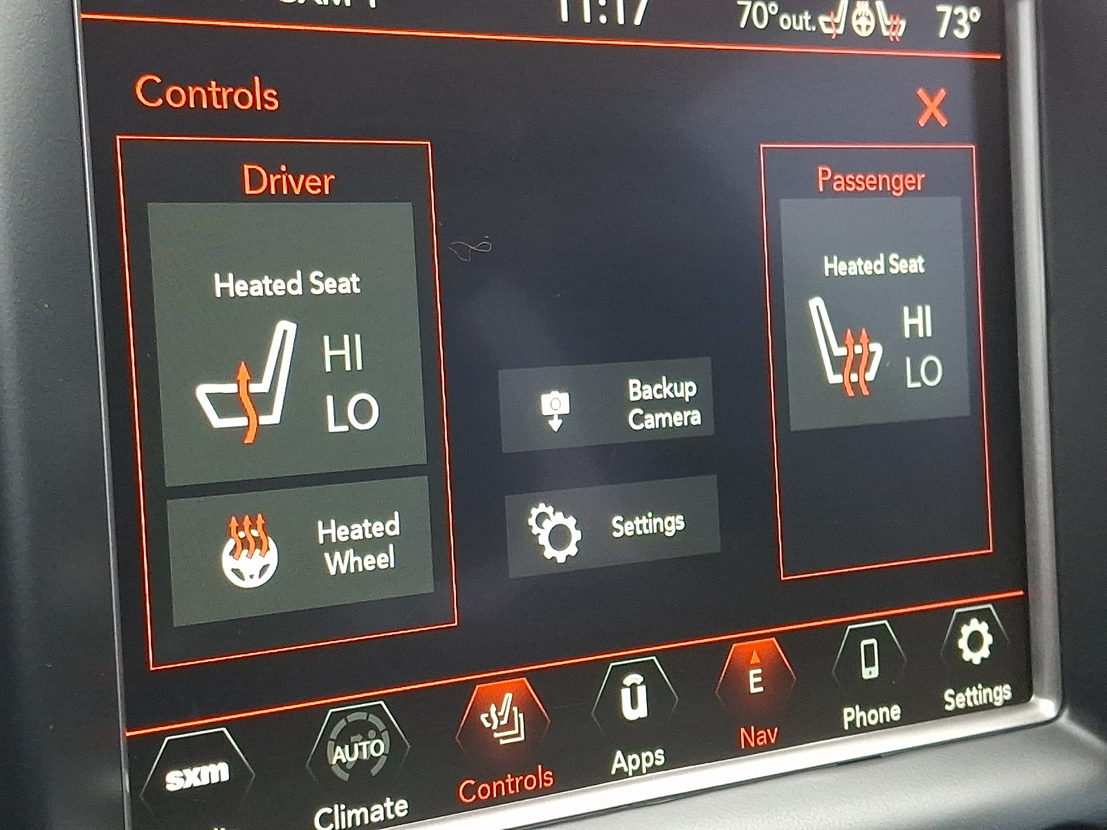 Used 2018 Jeep Grand Cherokee Altitude AWD/4WD image 24