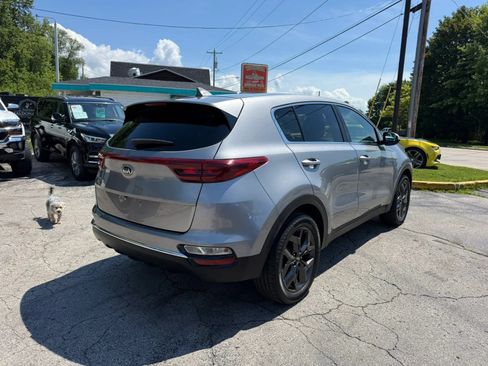Used 2022 Kia Sportage LX w/ LX AWD Value Edition Package image 5