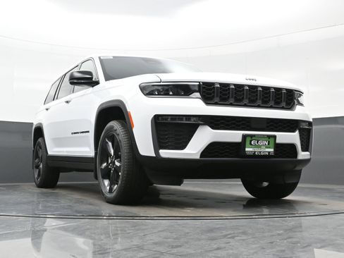 New 2026 Jeep Grand Cherokee L Limited image 18
