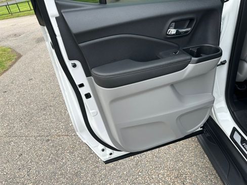 Used 2025 Honda Ridgeline RTL image 19