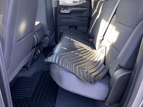 New 2026 GMC Sierra 1500 SLE image 37