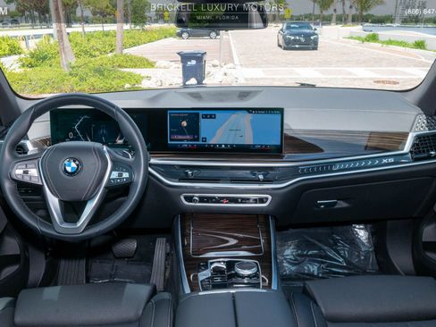Used 2024 BMW X5 sDrive40i w/ Parking Assistance Package RWD image 9