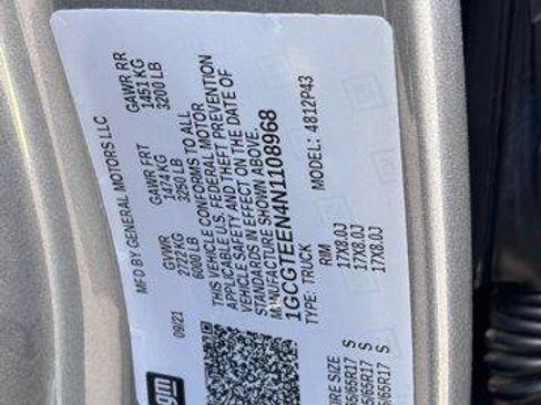 Used 2022 Chevrolet Colorado ZR2 w/ Colorado ZR2 Bison Edition AWD/4WD image 36