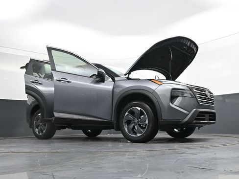 Certified 2026 Nissan Rogue SV w/ Cold Weather Package FWD image 54