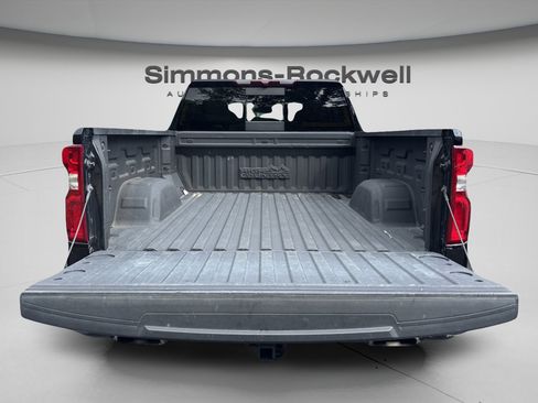 Used 2024 Chevrolet Silverado 1500 High Country AWD/4WD image 15