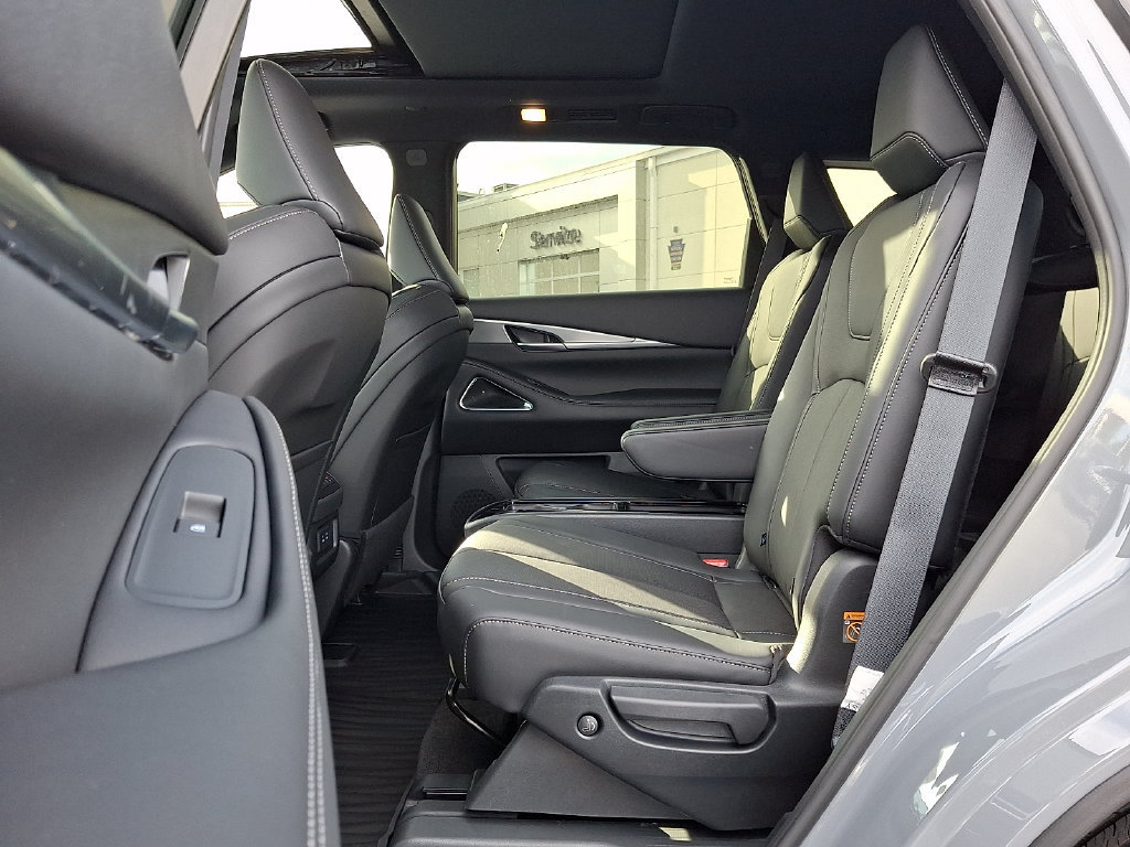 New 2027 INFINITI QX60 Sport w/ Dark Cargo Package AWD/4WD image 5