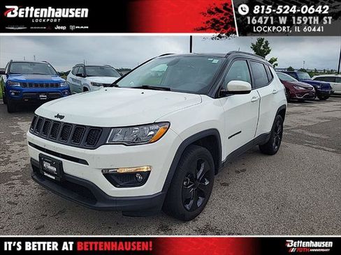Certified 2019 Jeep Compass Latitude AWD/4WD image 1