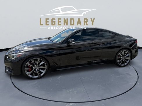 Used 2018 INFINITI Q60 Red Sport 400 w/ Sensory Package 3.0T Sport image 2