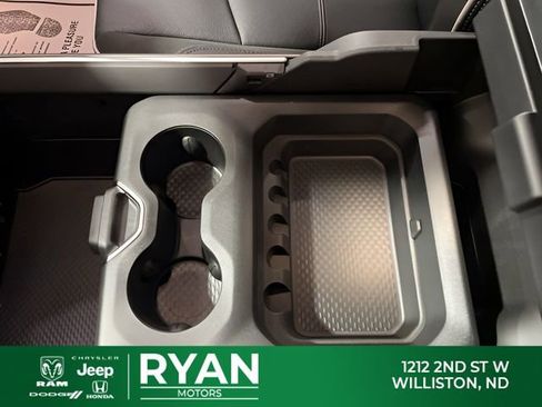 New 2026 RAM 2500 Laramie w/ Night Edition AWD/4WD image 29