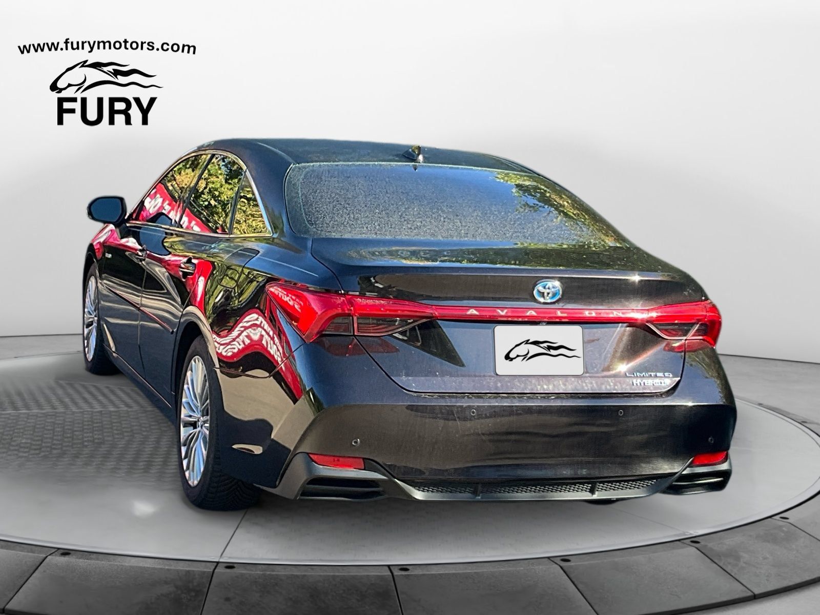 Used 2020 Toyota Avalon Limited w/ Advanced Safety Package FWD image 6