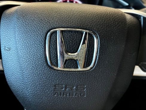 Used 2020 Honda Civic Sport image 18
