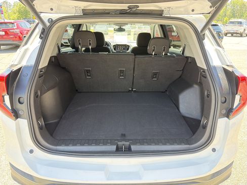 Used 2020 GMC Terrain SLE w/ Driver Convenience Package AWD/4WD image 20