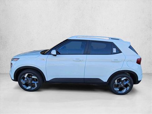 New 2026 Hyundai Venue SEL image 5