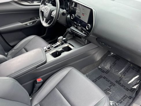 Used 2023 Lexus NX 350h AWD w/ Towing Package (2000 Lbs) image 33