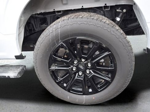 New 2025 Ford F150 Platinum image 5