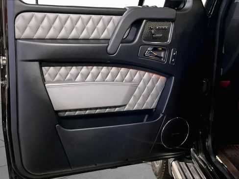 Used 2017 Mercedes-Benz G 63 AMG 4MATIC image 28