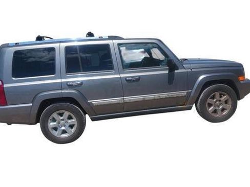 Used 2007 Jeep Commander Limited AWD/4WD image 7