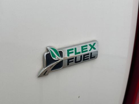 Used 2014 Ford Expedition XLT w/ Equipment Group 202A RWD image 33