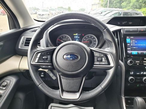 Used 2022 Subaru Ascent Premium w/ Convenience Package AWD/4WD image 9