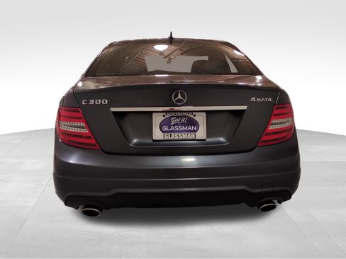 Used 2013 Mercedes-Benz C 300 4MATIC Sedan image 4