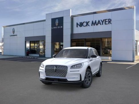 New 2025 Lincoln Corsair Premiere image 2