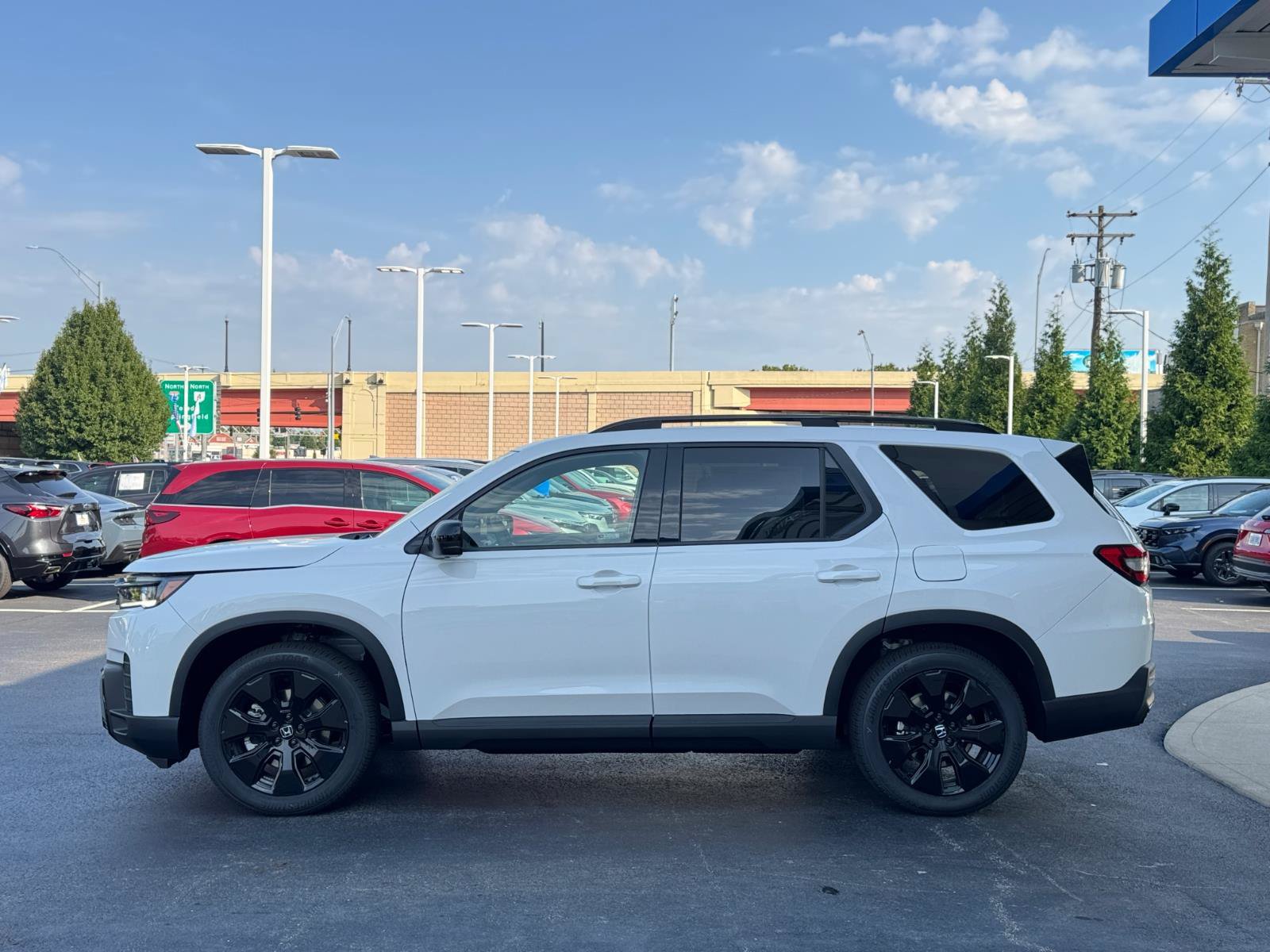 New 2026 Honda Pilot Black Edition image 8
