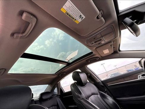 Used 2017 Genesis G80 3.8 w/ Option Group 03 image 21