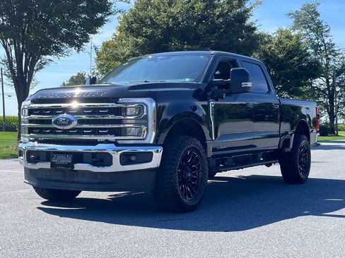 Used 2025 Ford F350 Lariat w/ Camper Package AWD/4WD image 3