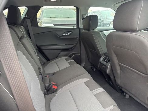 Used 2025 Chevrolet Blazer LT image 13