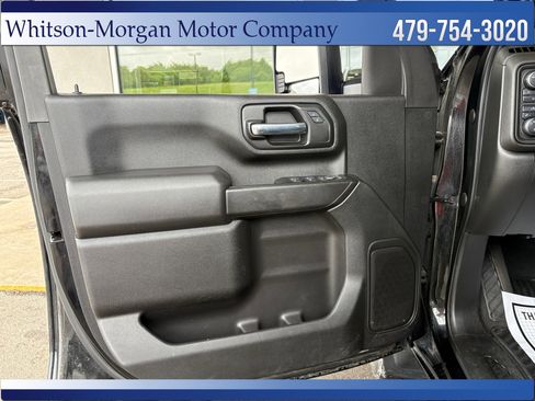 Used 2022 Chevrolet Silverado 2500 Custom w/ Custom Convenience Package AWD/4WD image 16