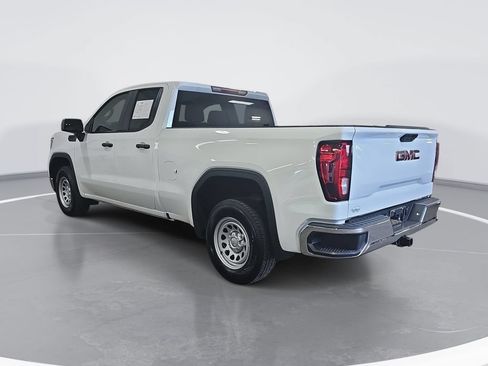 Used 2022 GMC Sierra 1500 Pro w/ Sierra Value Package AWD/4WD image 6