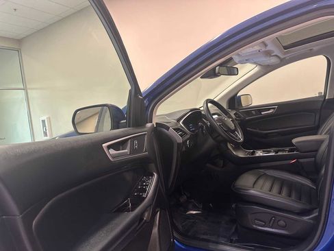 Used 2020 Ford Edge SEL w/ Convenience Package image 24