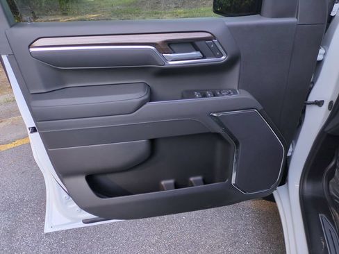 New 2026 Chevrolet Silverado 1500 LT w/ All Star Edition Plus AWD/4WD image 12